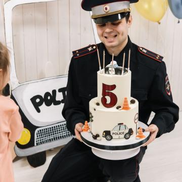 Полицейский